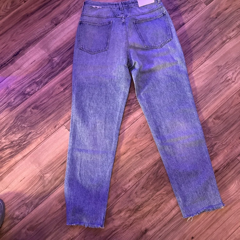 Closet clean out alert - Picture 3 of 8